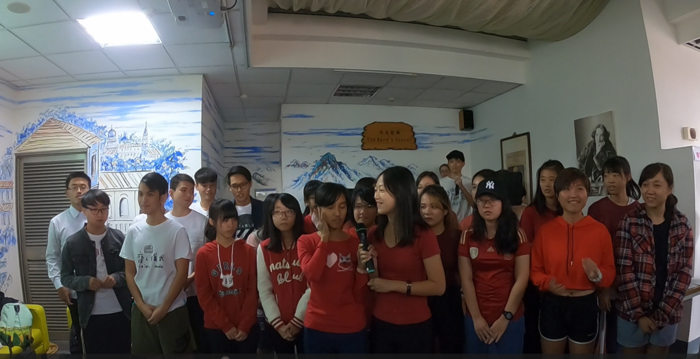 耶誕趴-口訓課的學生表演